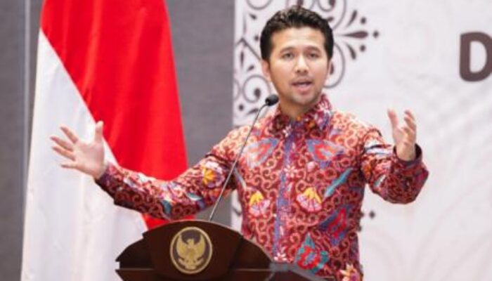Pemprov Jatim Tegas! SMA dan SMK Negeri Dilarang Tarik Iuran Wajib dan Paksa Beli Seragam